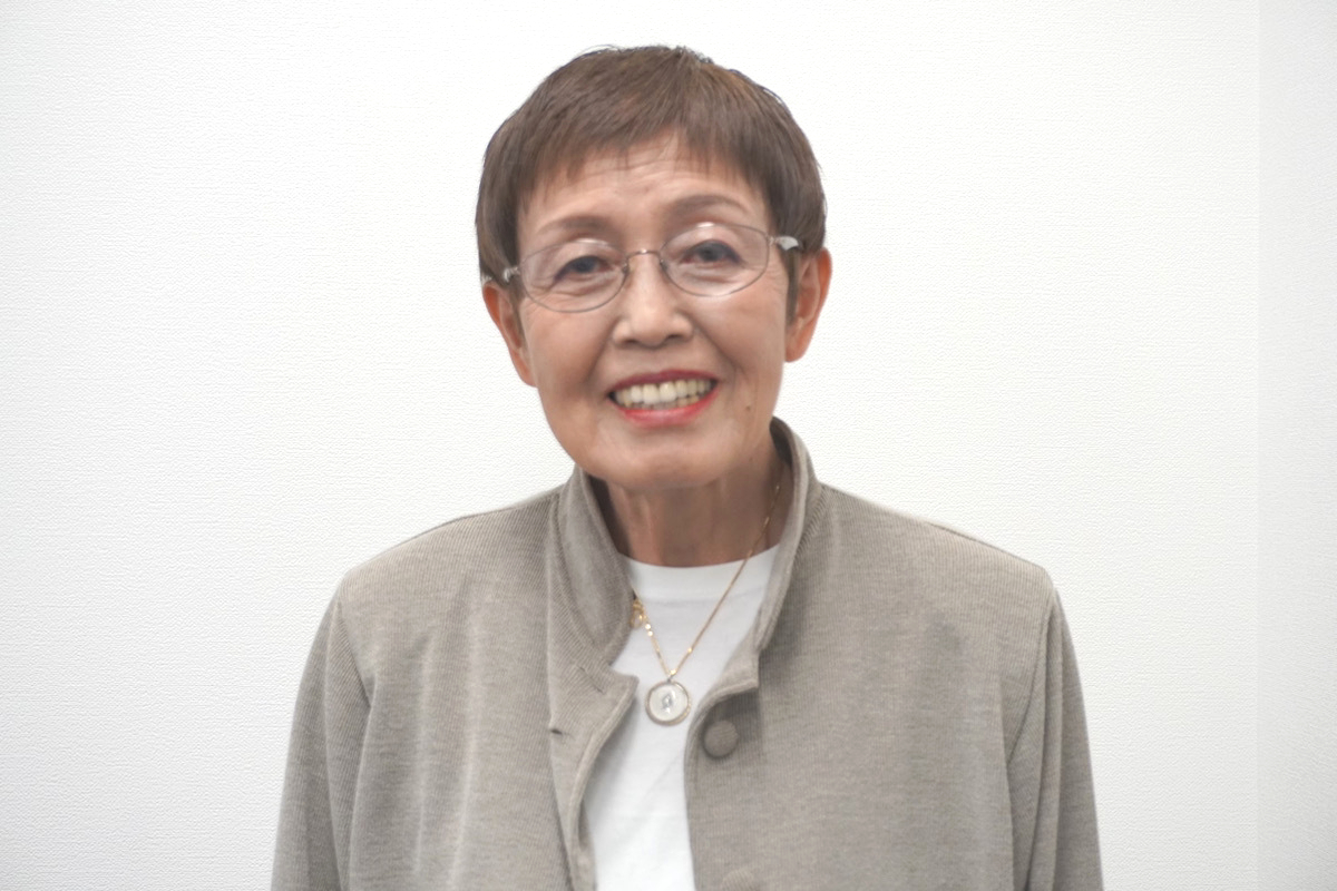 安江　育代